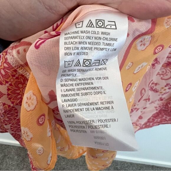 New Susan Graver Sheer Chiffon Scarf Top with Knit Tank | Size M - Picture 7 of 15